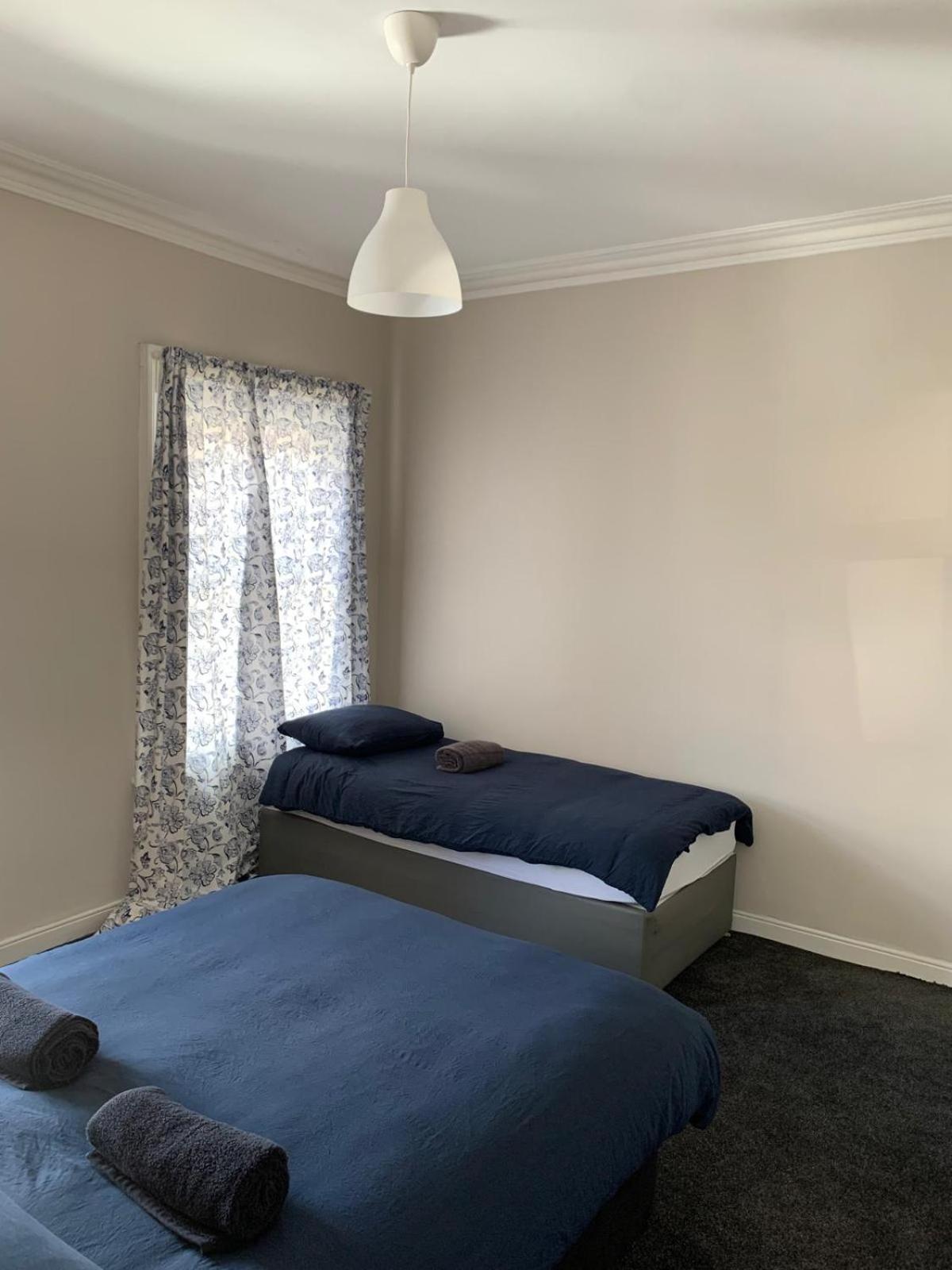 Superb Triple Near Croke Park - 2 Gasthuis Dublin