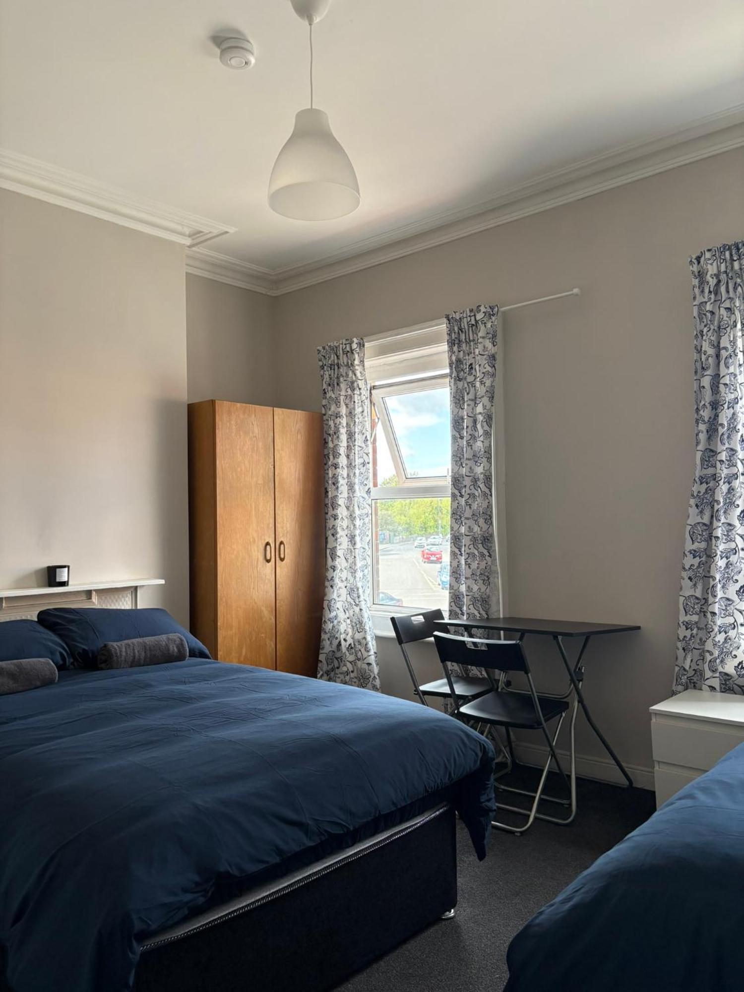 Superb Triple Near Croke Park - 2 Dublin