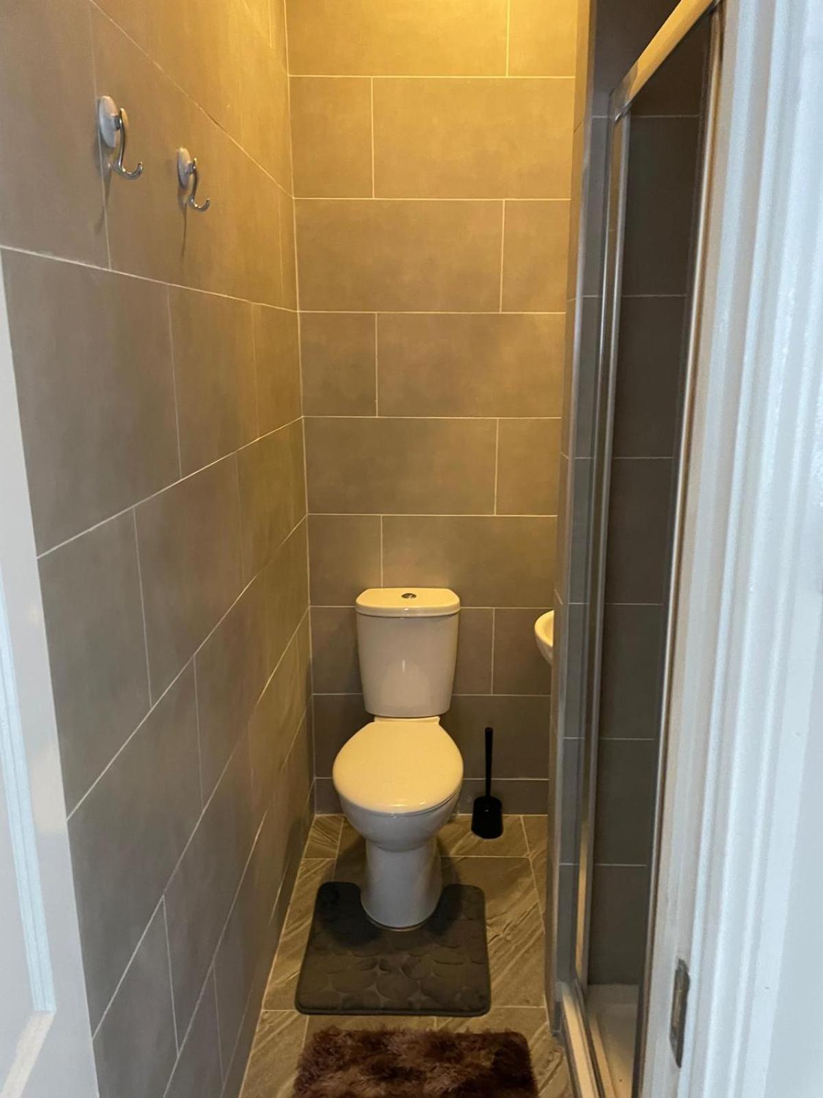 Superb Triple Near Croke Park - 2 * Dublin