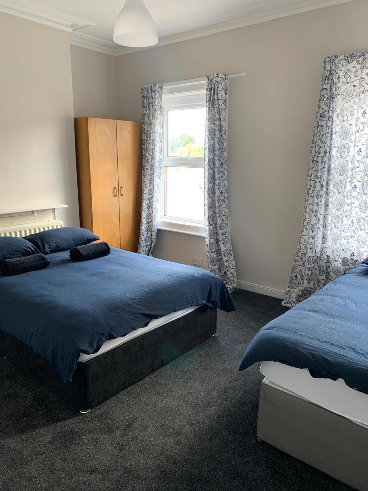 Guest house Superb Triple Near Croke Park - 2